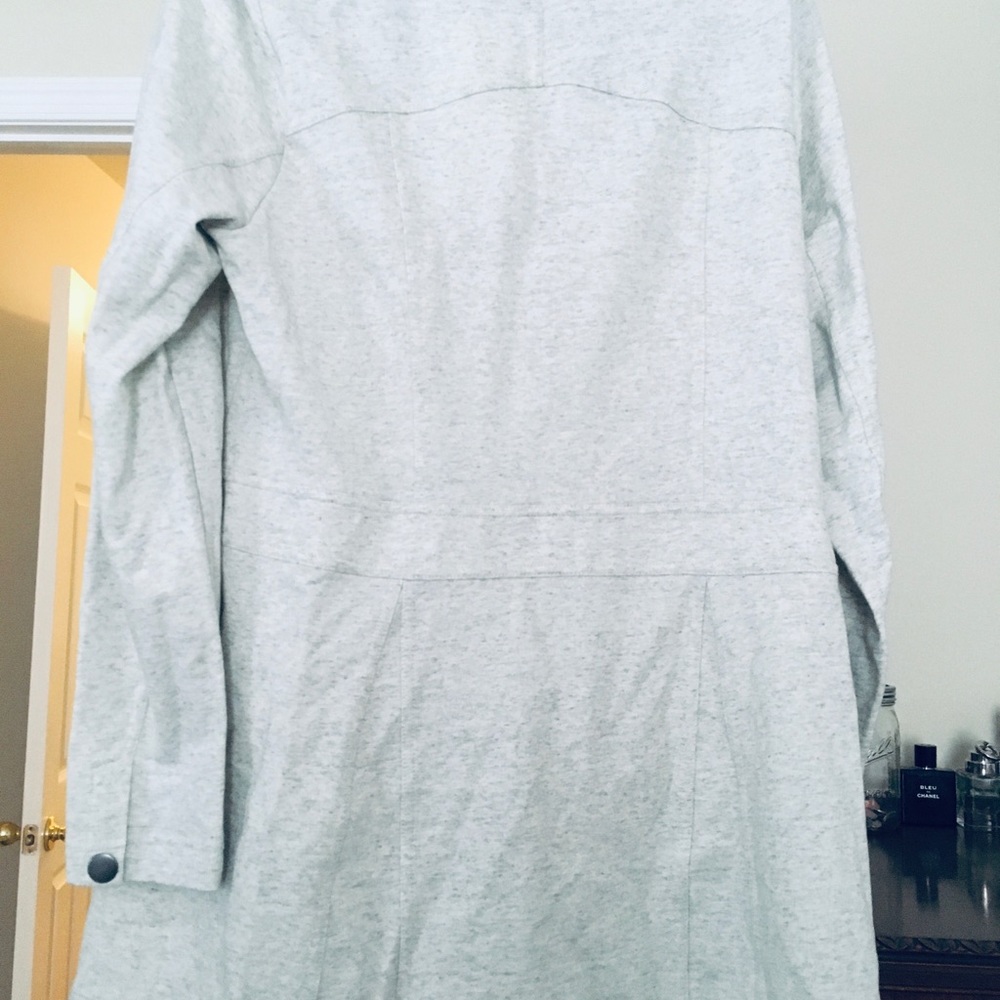 Lightweight grey jacket - Picture 5 of 6